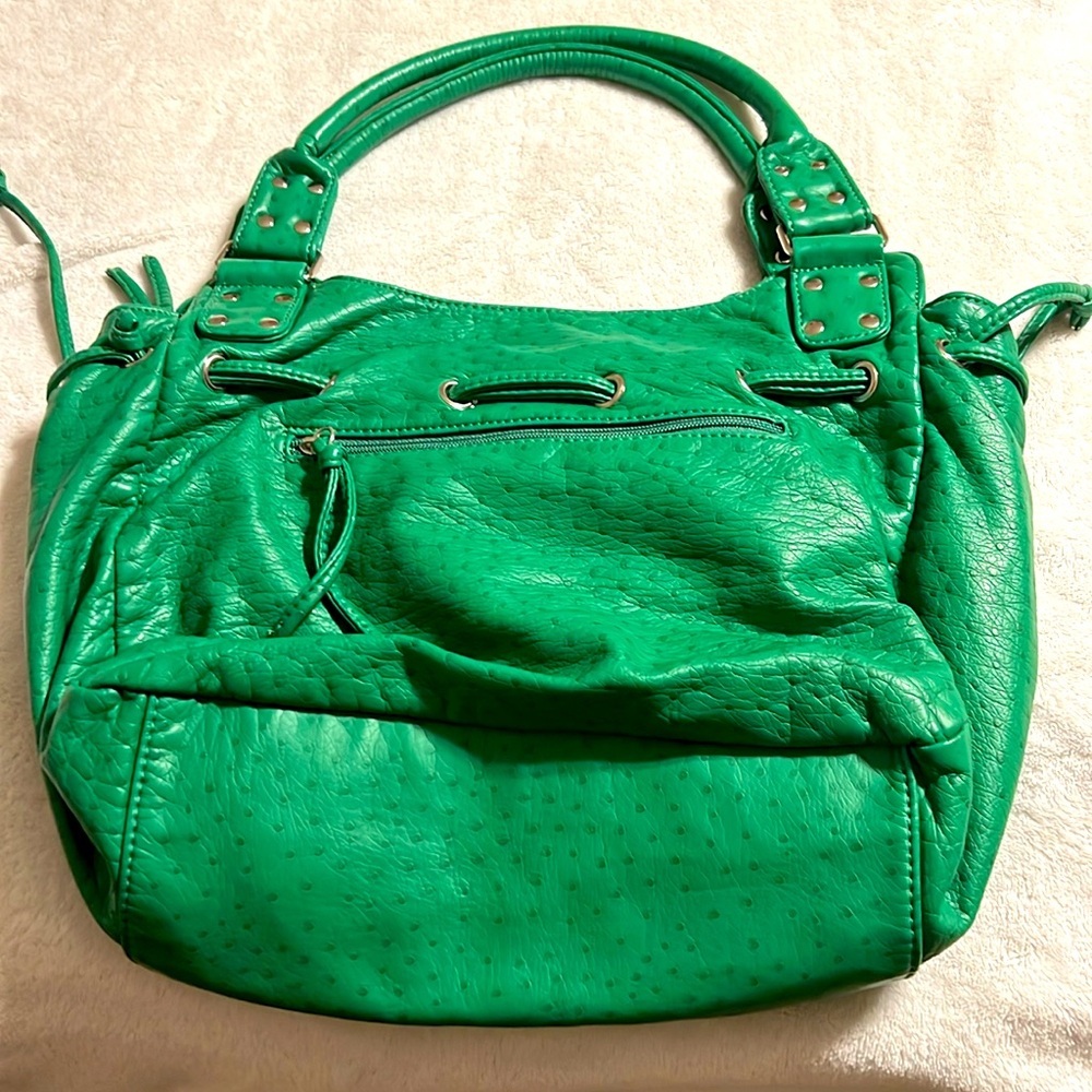 Bueno. Green Leather Bag. Like New. Ostrich print. Silver hardware. - Picture 3 of 10